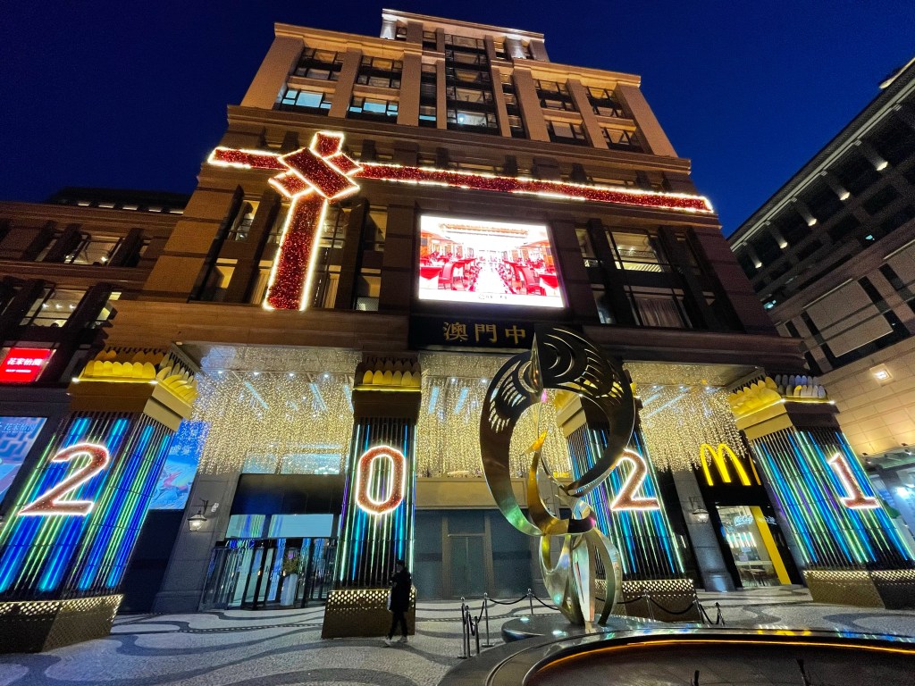 5 other reasons to keep a tight&nbsp;budget…